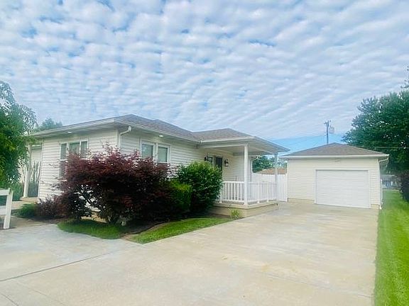 2nd image of 10407 N Sacramento Dr