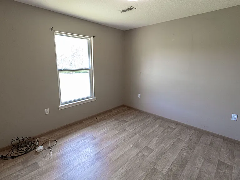 1544 Florence Dr — Photo 14