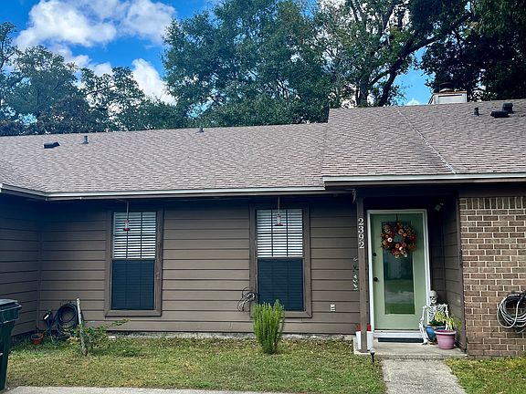 2nd image of 2392 Shoal Creek Dr