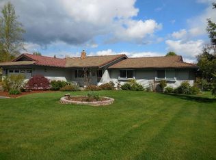 170 SW Westwood Dr, Grants Pass, OR 97527