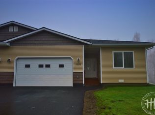 19532 Wildwood Dr, Chugiak, AK 99567