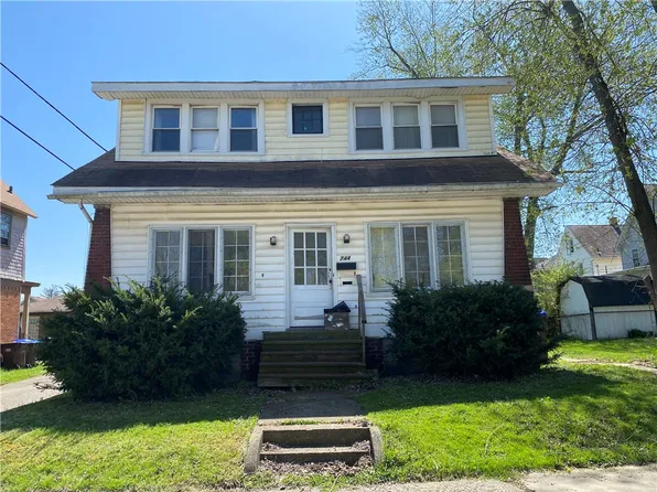 742-744 Prindle St, Sharon, PA 16146