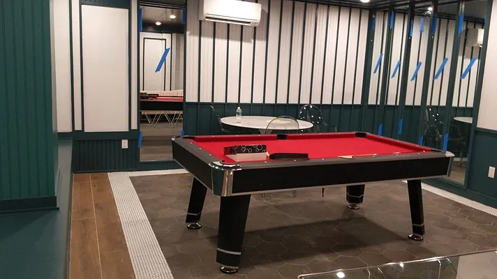 Rented by Lodger Corp | media 15