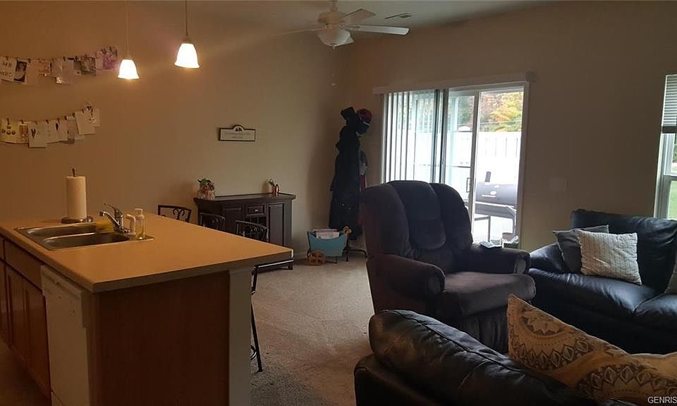 1st image of 6256 Blue Spruce Dr