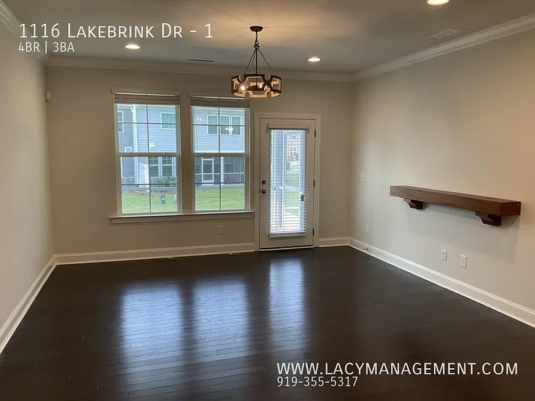 1116 Lakebrink Dr #1 — Photo 9