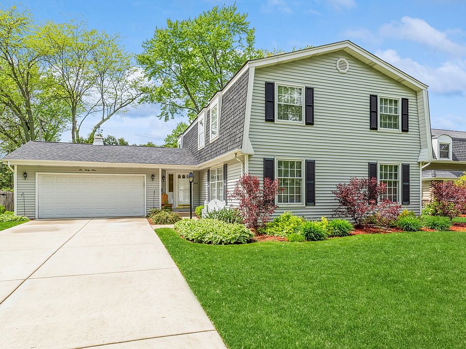 1st image of 644 N Greenwood Dr