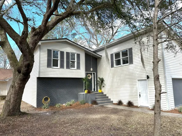 101 Gatewood St, North Charleston, SC 29418