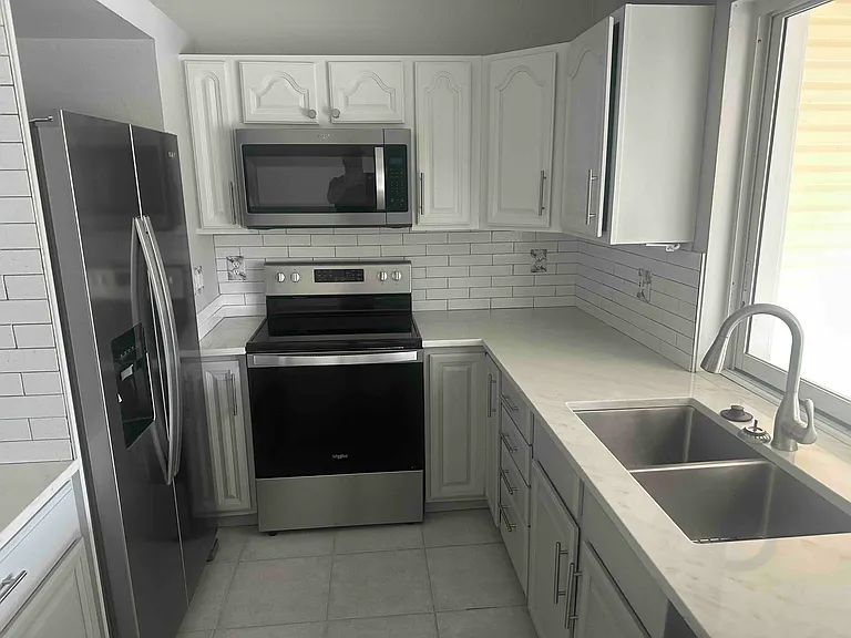 3389 Lakeview Dr — Photo 9