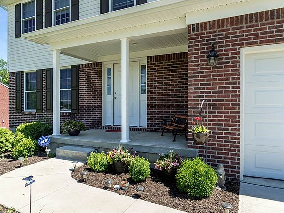 2nd image of 115 Liza Ln