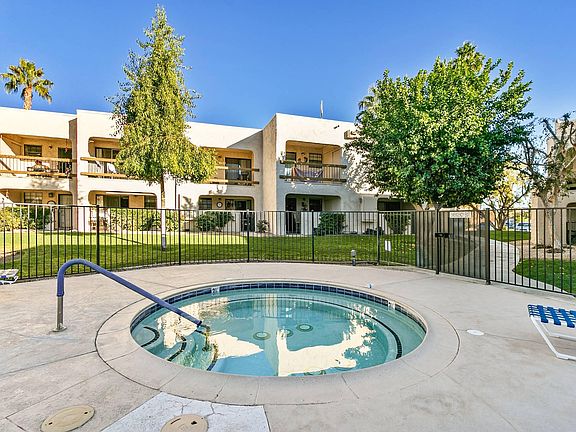 5th image of 5300 E Waverly Dr #3