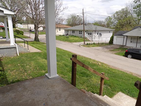 5th image of 114 Lee Ct