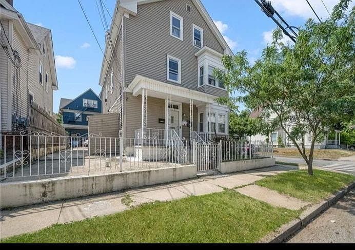 1st image of 236 Vermont Ave