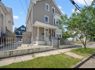 236 Vermont Ave, Providence, RI 02905