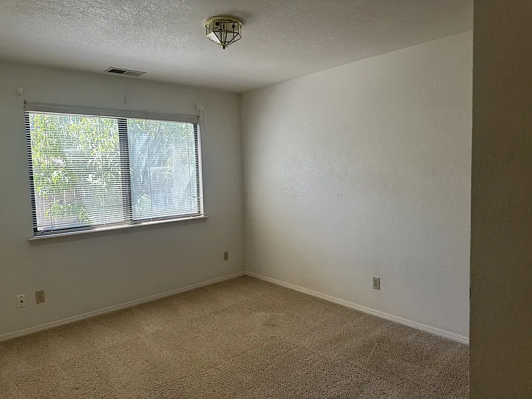 2939 S Stardust Dr — Photo 20