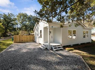 1822 Montgomery St, Mandeville, LA 70448