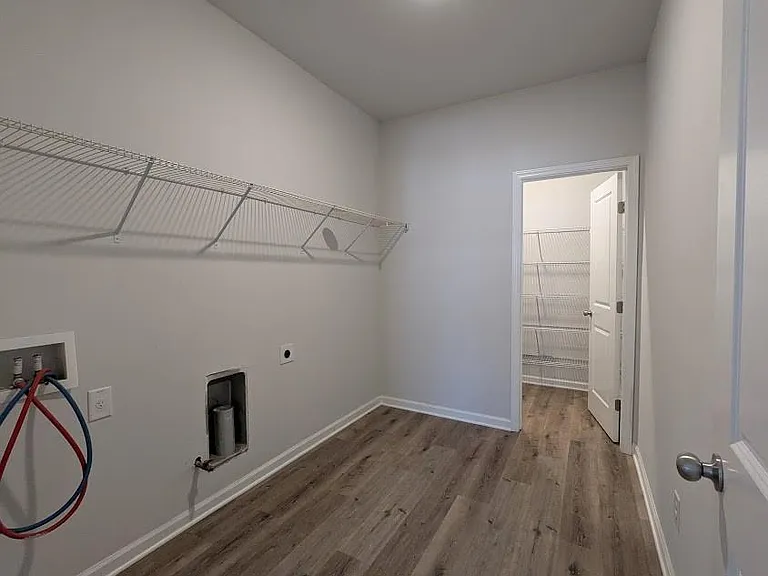 2034 Britt Dr — Photo 11