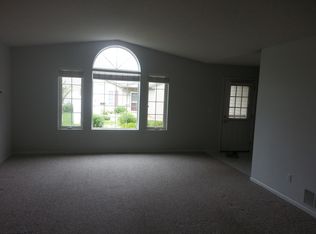 3242 49th St NW, Rochester, MN 55901