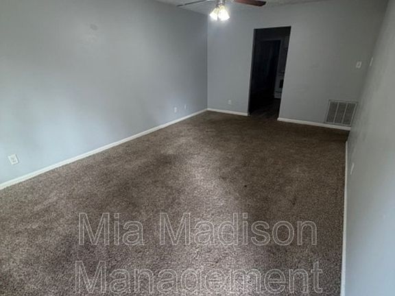 2nd image of 113 Ladonna Dr Unit B