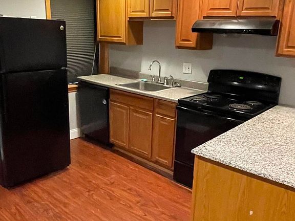4th image of 303 Hamilton St #1