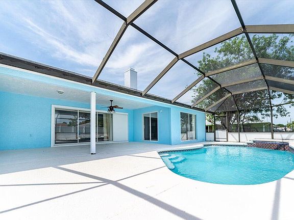 5th image of 2431 SE Sapelo Avenue
