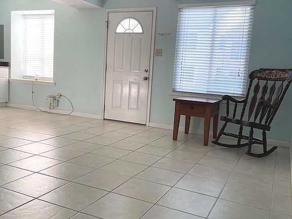 3rd image of 5200 Hilltop Dr #157
