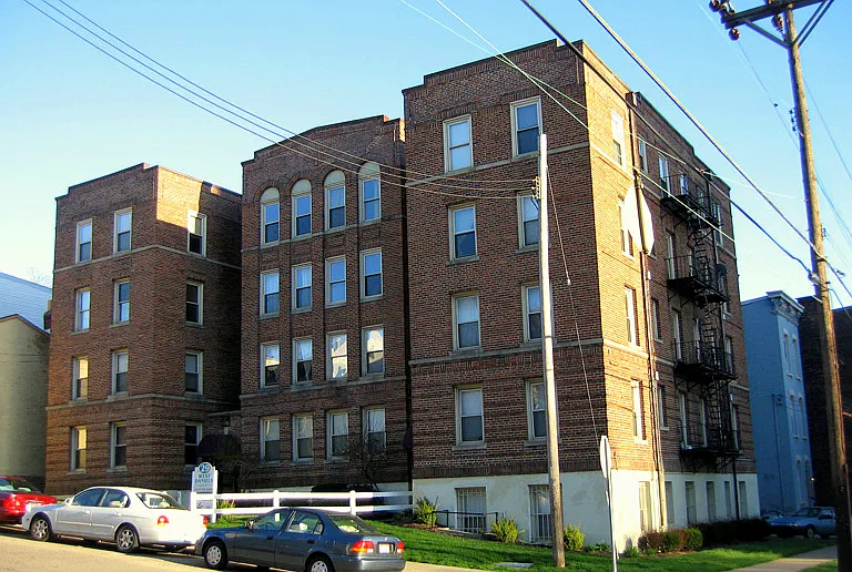 29 W Daniels Street — Photo 8