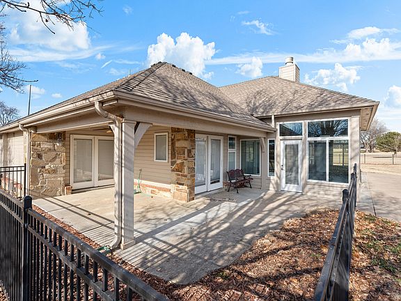 5th image of 32188 Pine Valley
