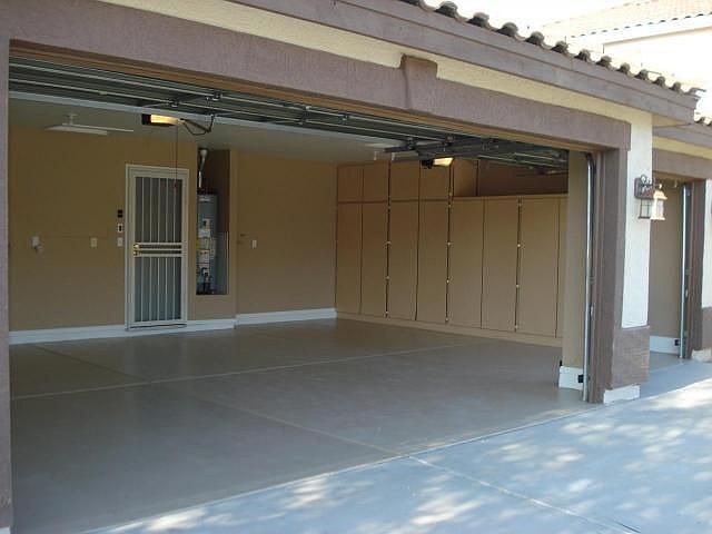 2nd image of 10536 W Daley Ln