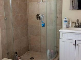 216 Gilbert Ave #B, Menlo Park, CA 94025