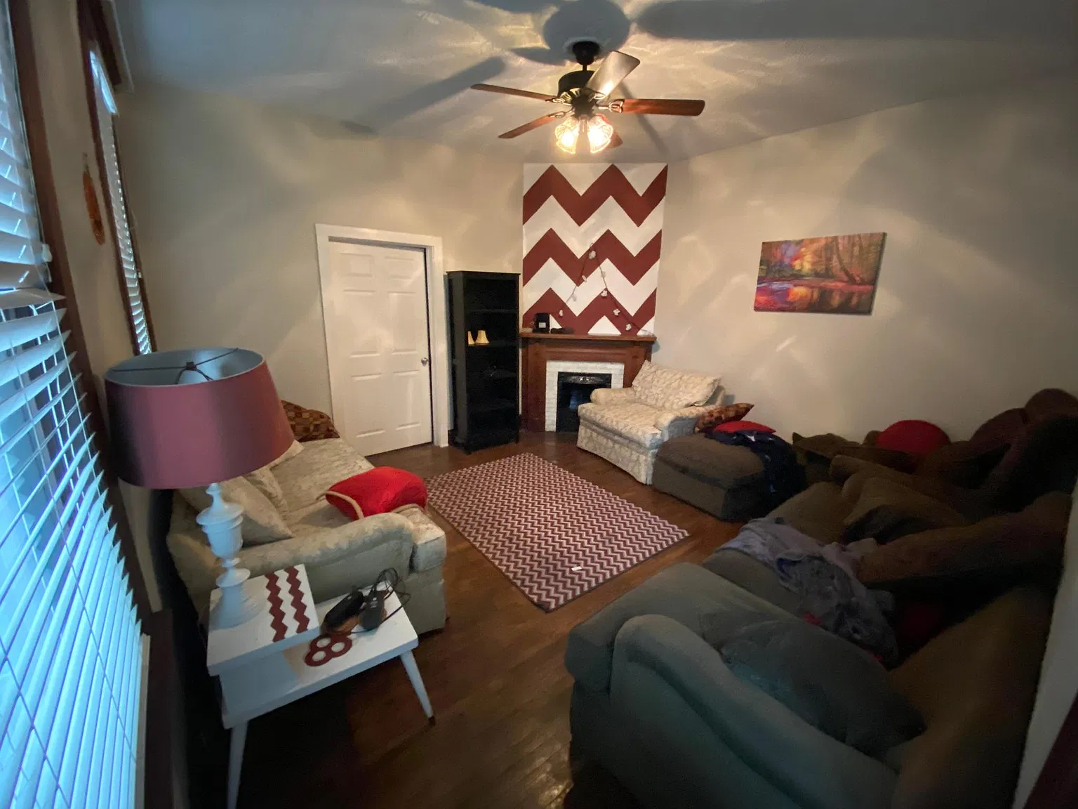 4 bed, 1440 sqft, $2,300 — Photo 4