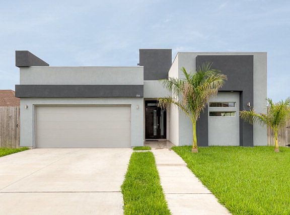 2nd image of 1366 Garden Dr
