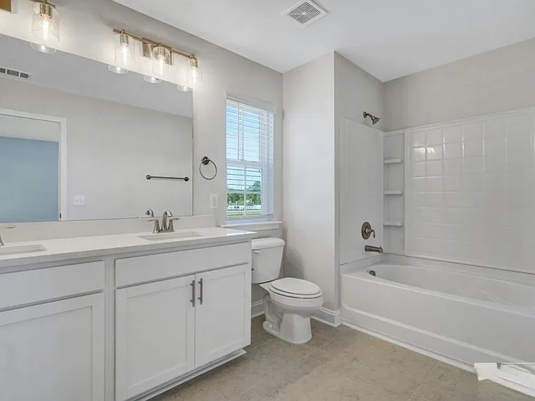 209 Glick Way — Photo 8