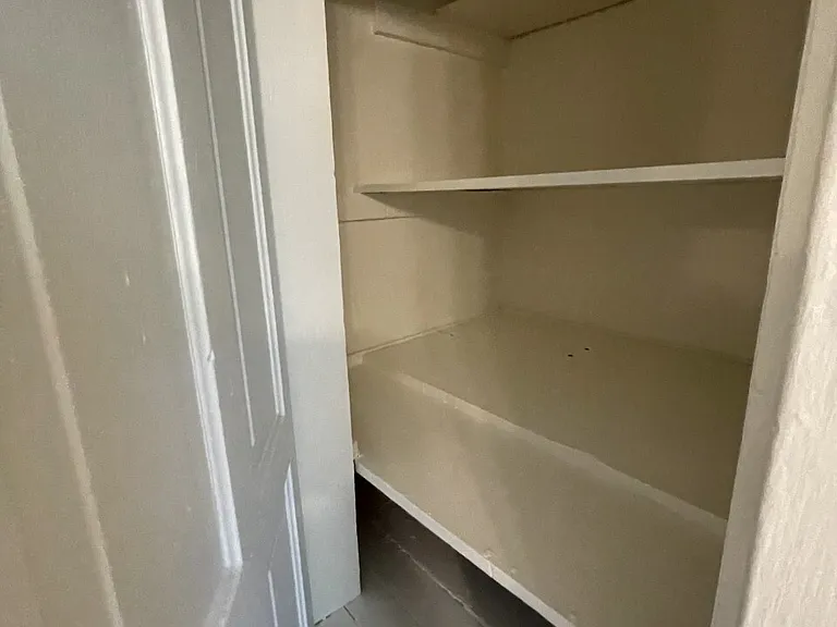 332 Stratford Ave — Photo 19