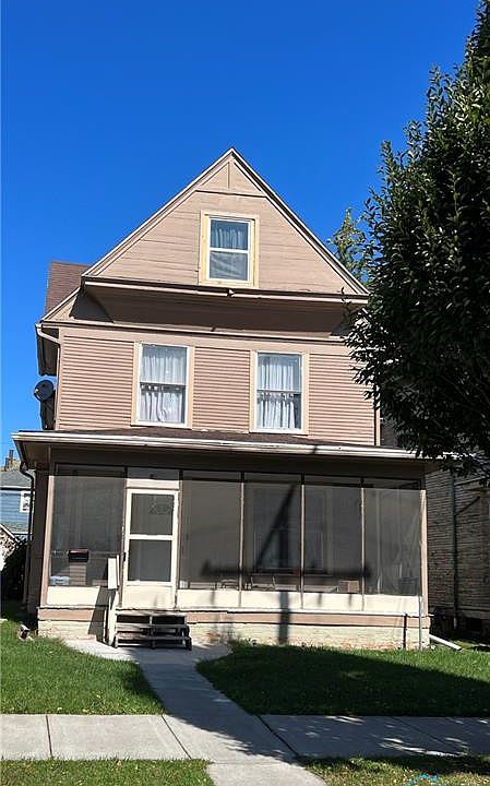1st image of 530 Acklin Ave