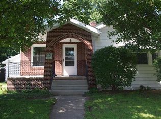 430 Tipton Ave, Wood River, IL 62095