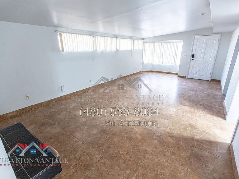 1168 E Alameda Dr — Photo 11
