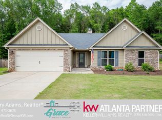 142 Coopers Hawk Ln, Jefferson, GA 30549