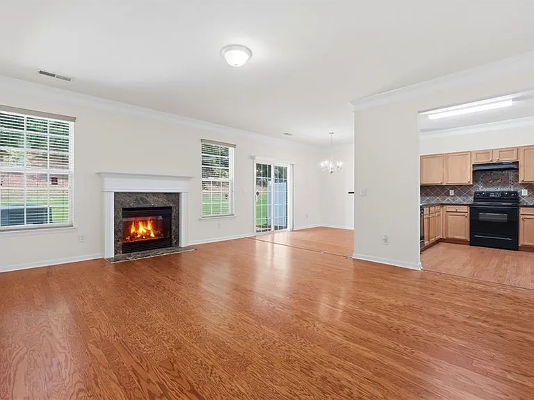 6147 Bellewood Ash Ln — Photo 6
