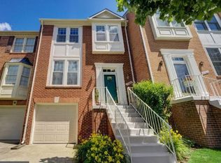 14768 Flower Hill Dr, Centreville, VA 20120