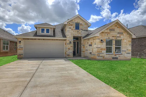 8929 James Bowie Photo 1