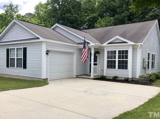 930 Homestead Park Dr, Apex, NC 27502