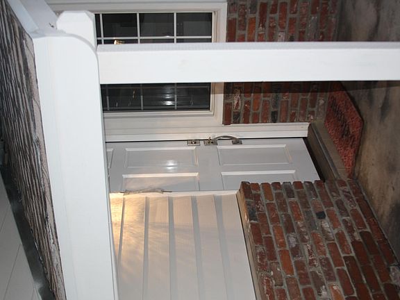 3rd image of 2508 San Clemente Ave