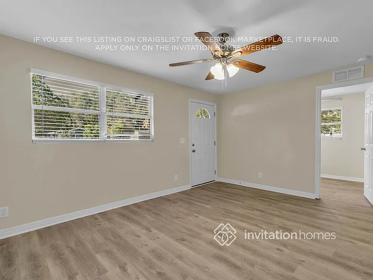 4461 Melvin Cir E — Photo 4
