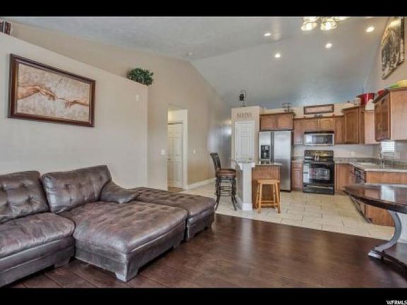 5th image of 6253 W Graceland Way