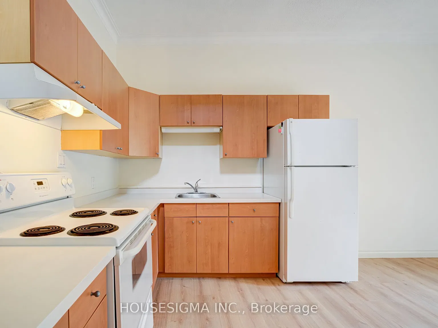 1 bed, $1,590 — Photo 2