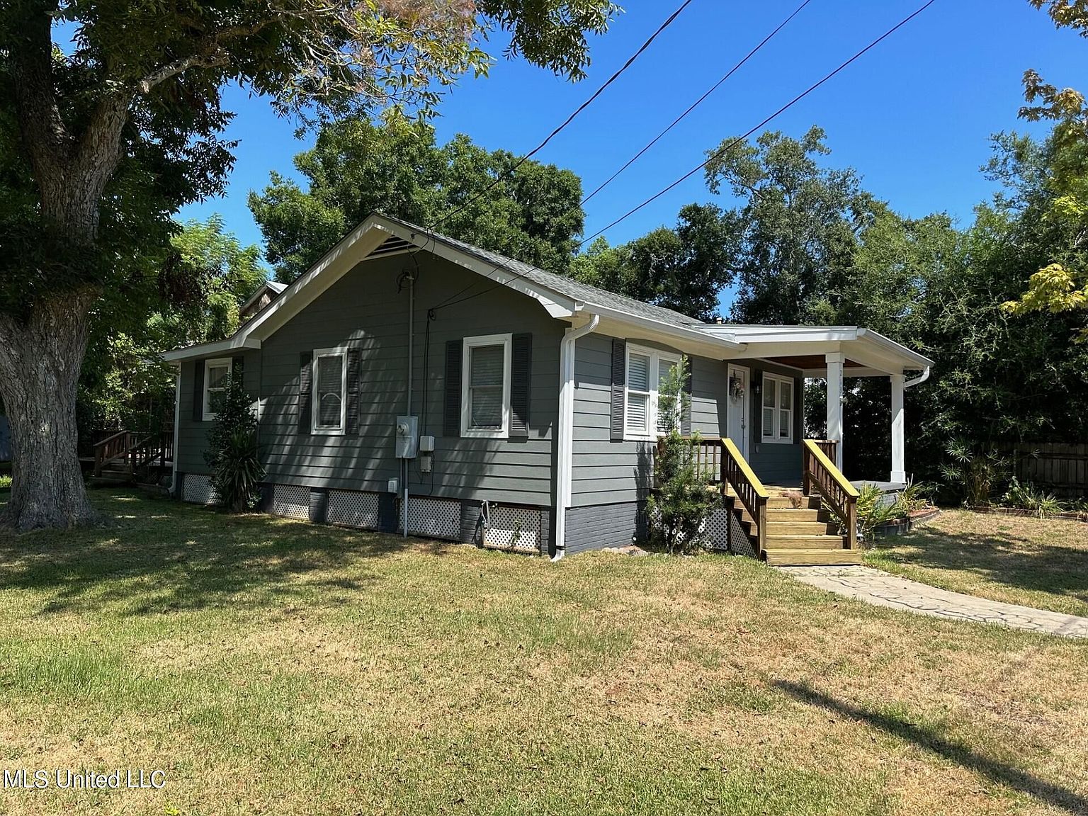 213 Benachi Ave, Biloxi, MS 39530 Zillow