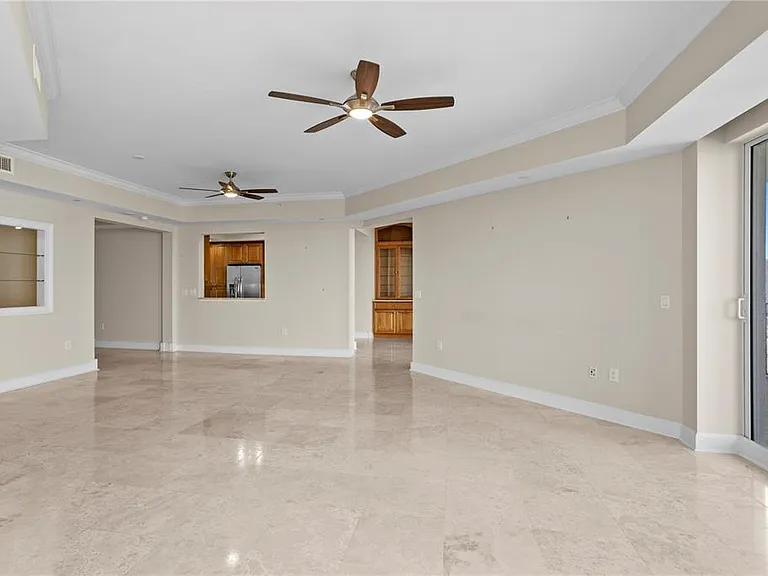 300 Beach Dr NE #1201 — Photo 9