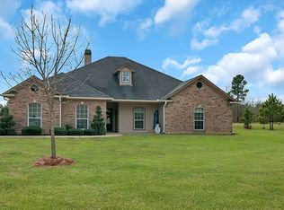 129 Deerfield Rd N, Longview, TX 75605