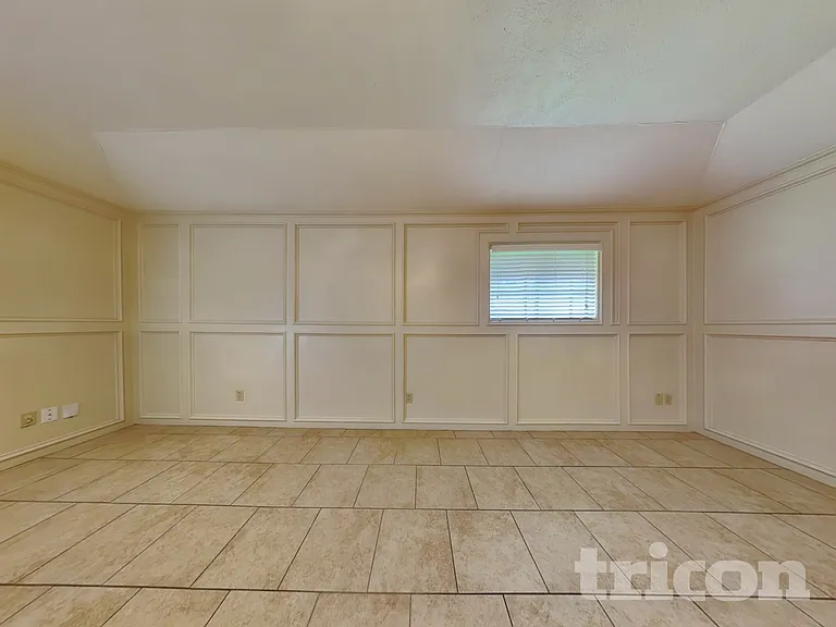 16726 Britford — Photo 20