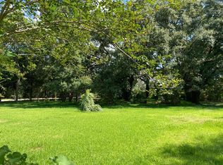 818 Genoa Red Bluff Rd, Houston, TX 77034